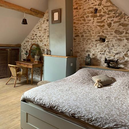 Bed and Breakfast Au Joyeux Lureau Touquin Exterior foto